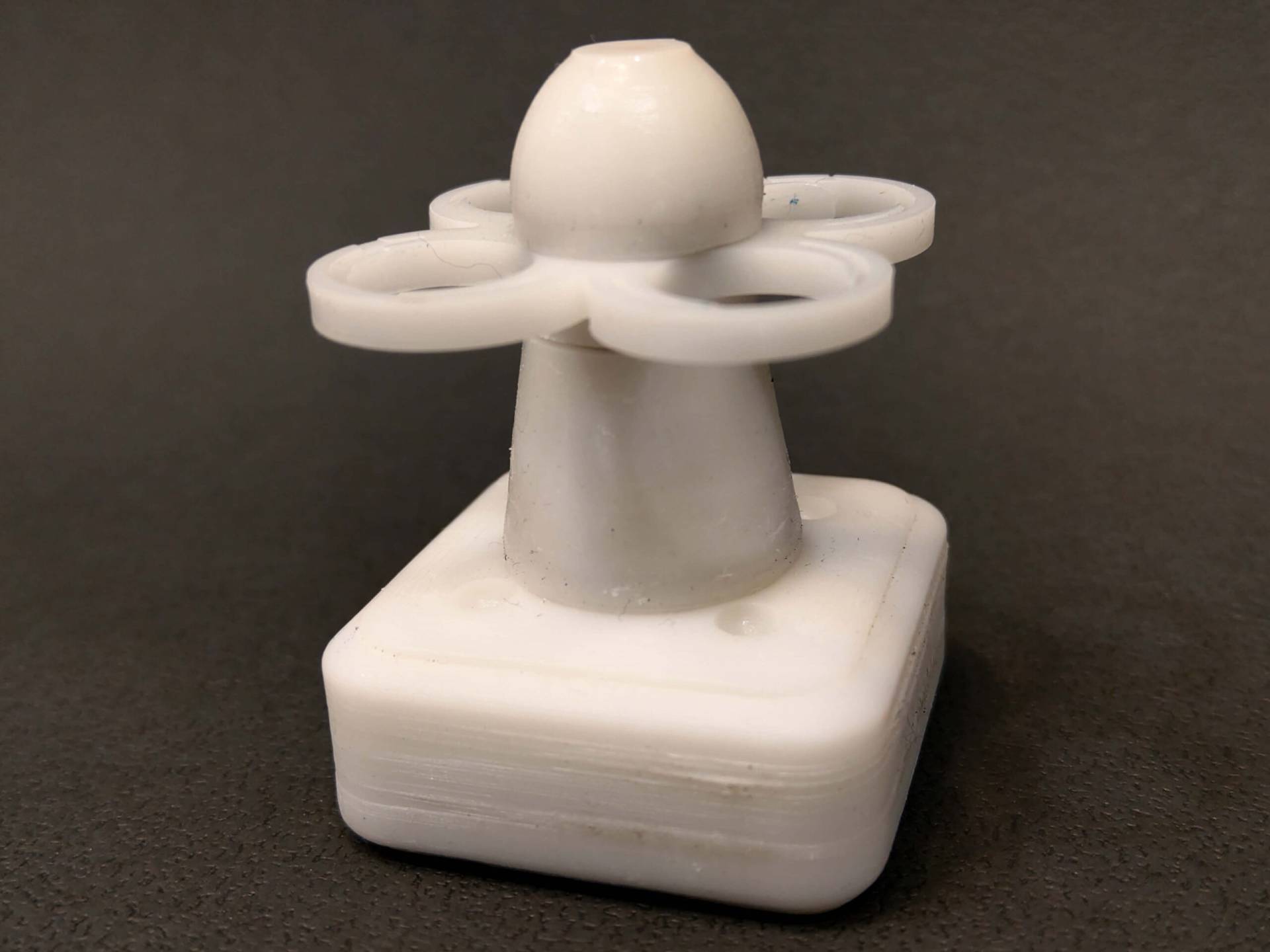AccuMag 4 Magnetic rack by CELO Biotech