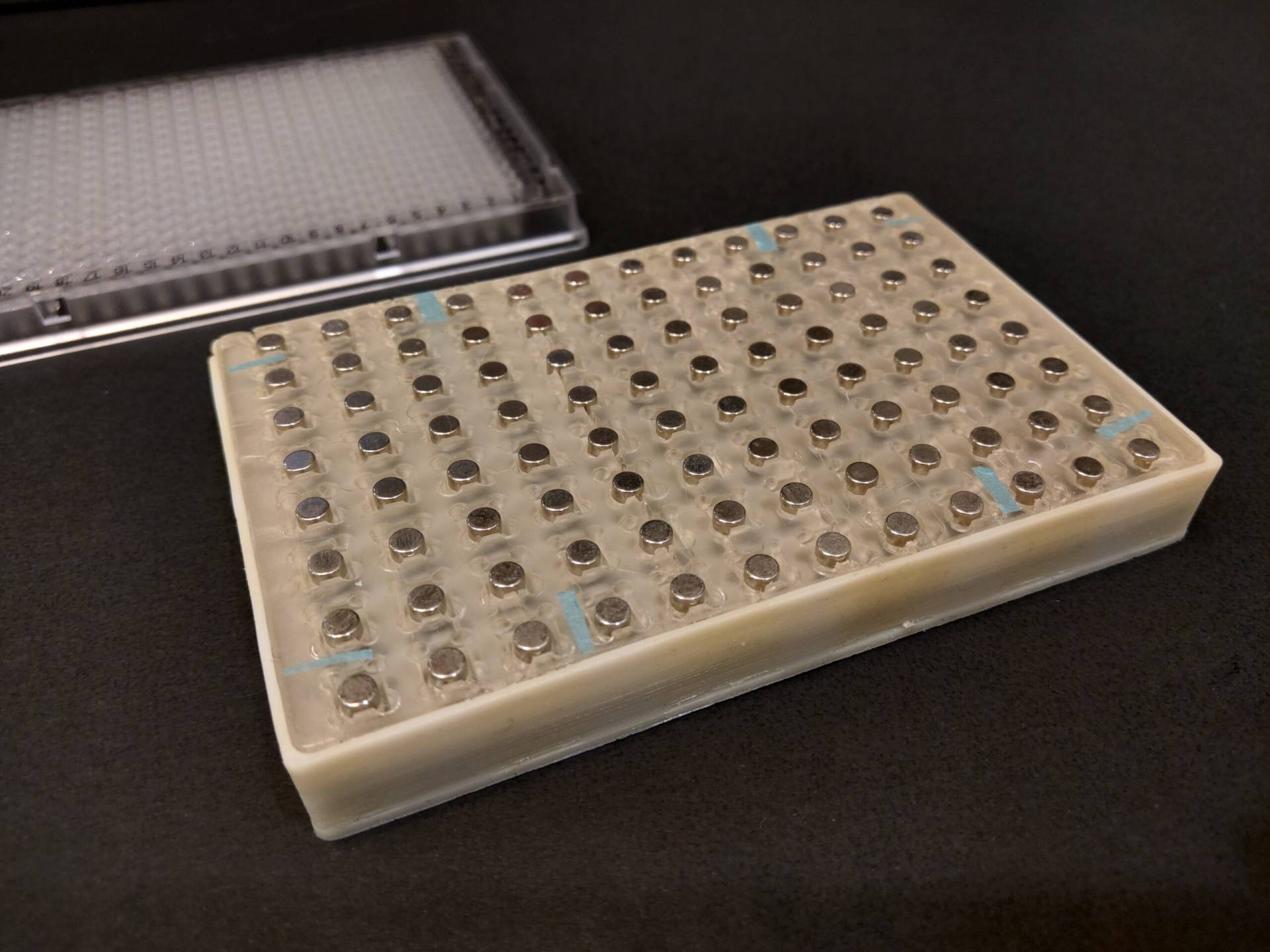 AccuMag 384 magnetic rack for 384w PCR plate high-throughput magnetic beads isolation
